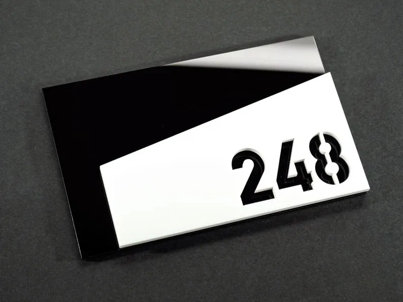37b63347-b993-432d-9ab4-9d91a95aed54.webp