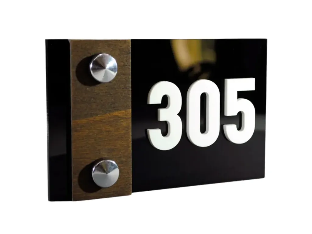 Letrero moderno de acrílico para número de habitación en madera: puerta de hotel o apartamento (Negro)