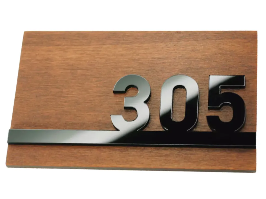 Letrero de número de habitación de madera: Letrero acrílico para puerta de hotel