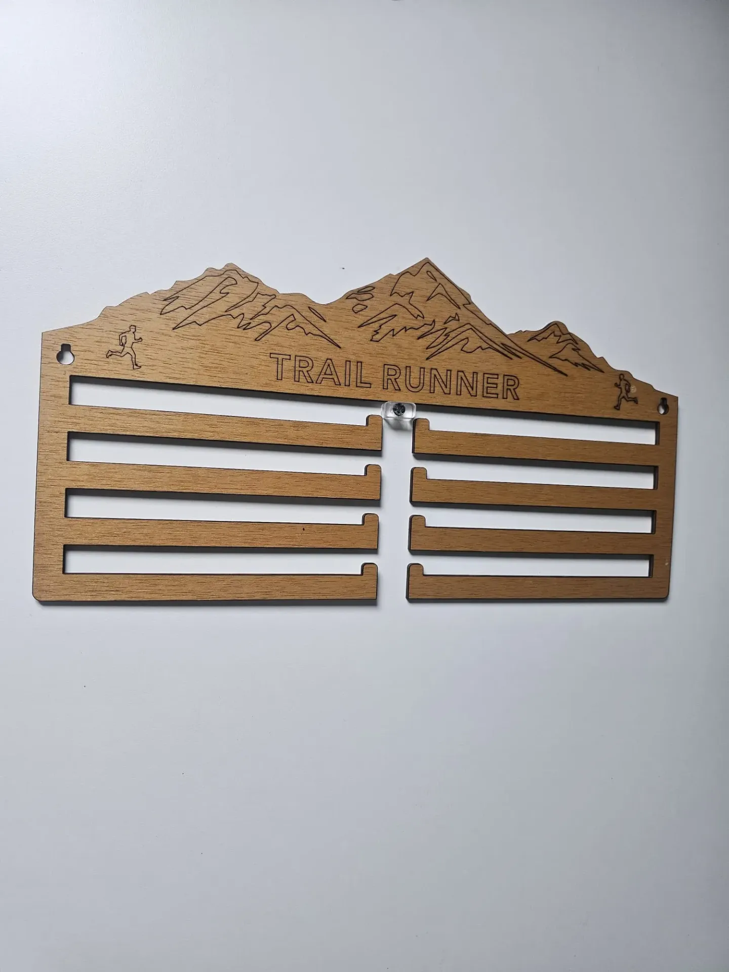 Soporte Medallero en MDF personalizado