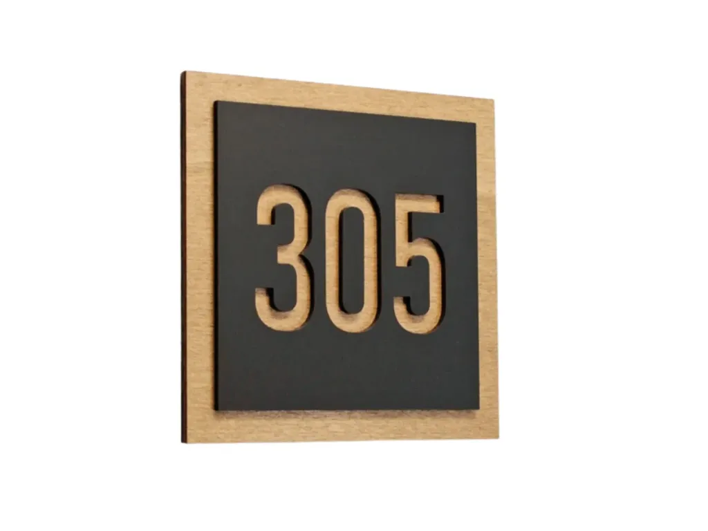 Letrero cuadrado de madera y acrílico para número de apartamento o casa